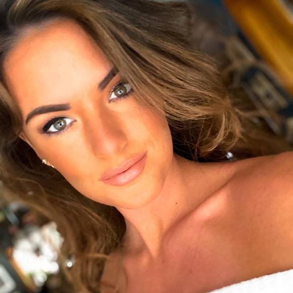 Meet your Posher, Camry - Picture 1 of 1